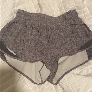Lululemon Hotty Hot Gray 2.5 Inseam Shorts